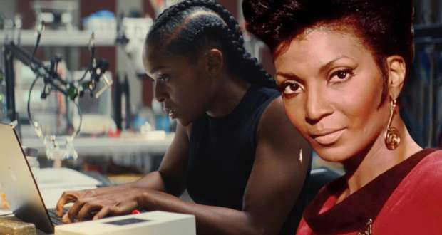 Star Trek Uhura Nod