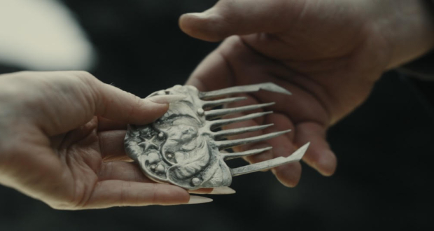 The Pearl Comb